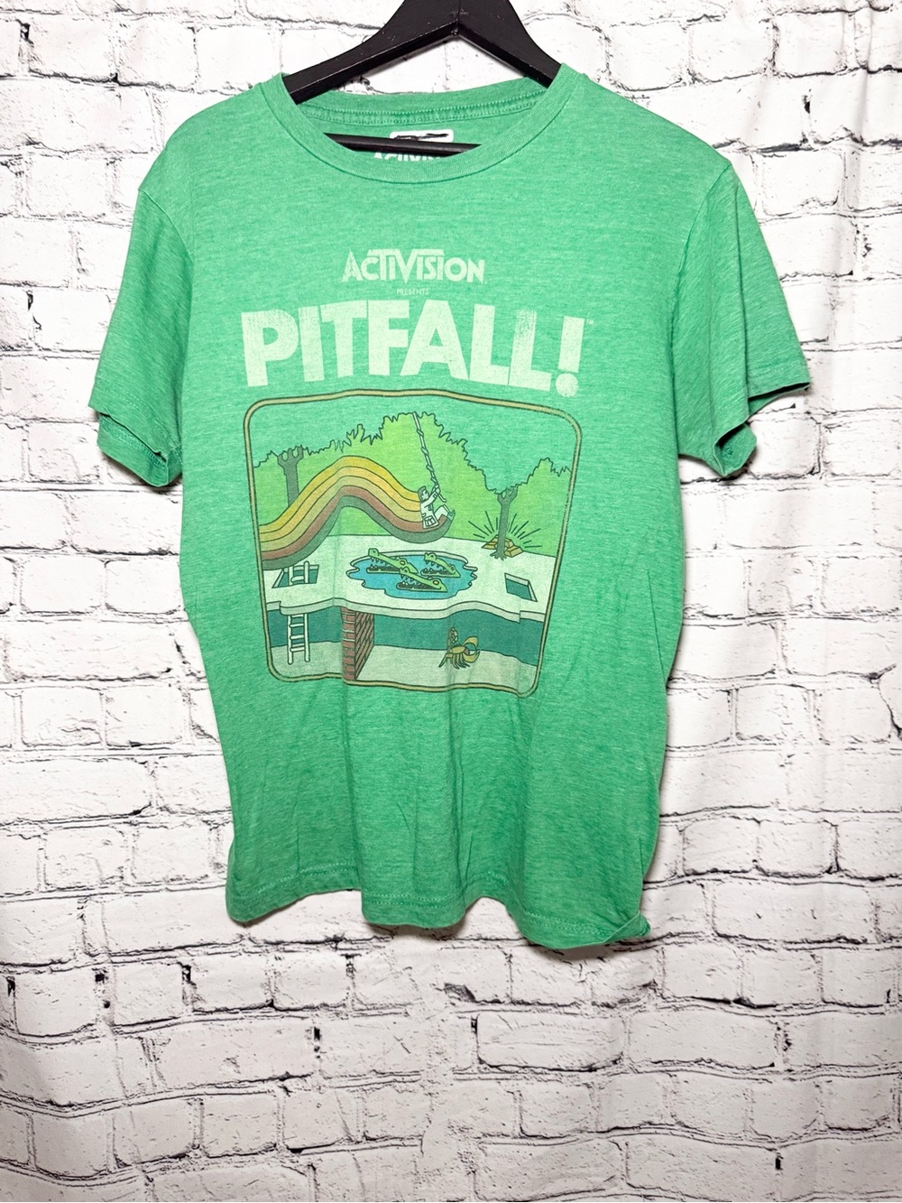 Activision Green Graphic Tee. Size M